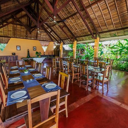 Sakatia Lodge Ampasimena Extérieur photo